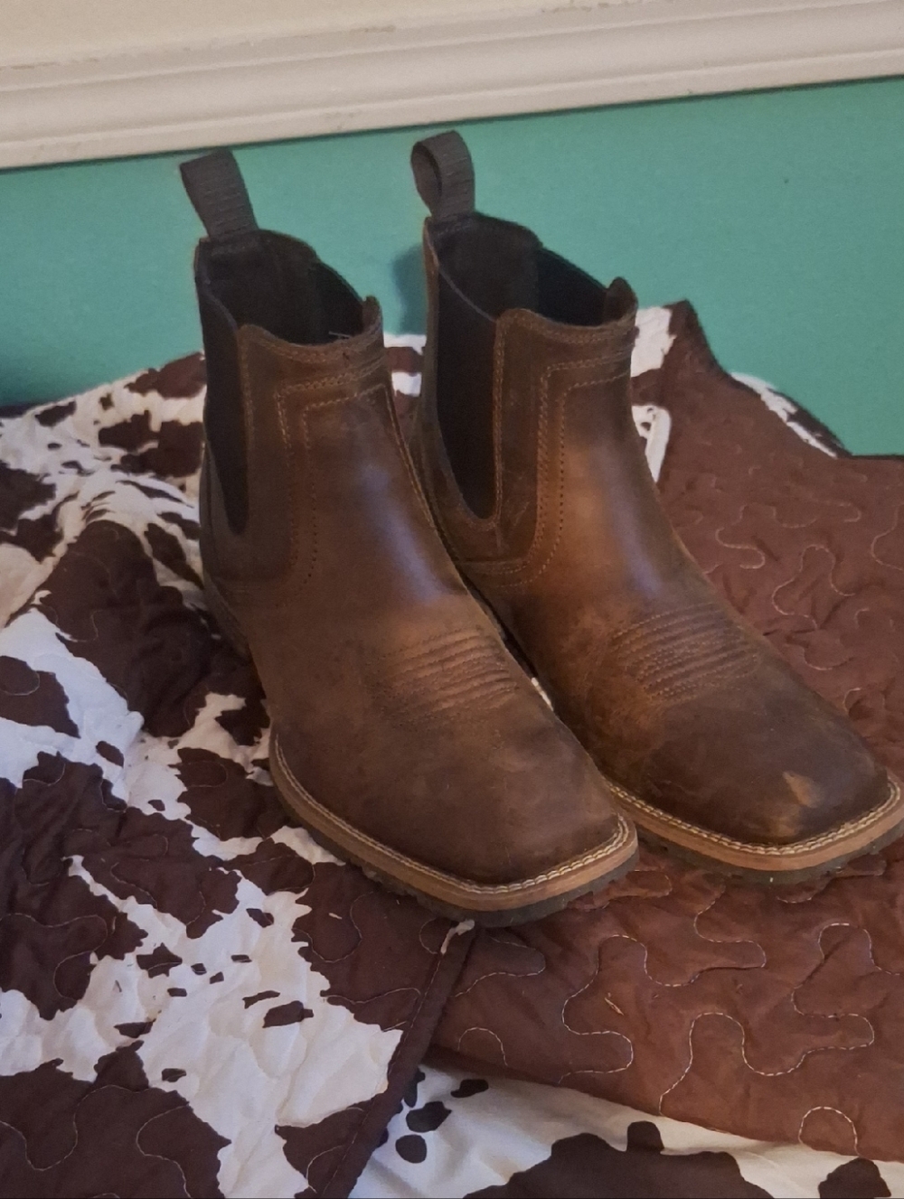 Men's Brown Leather Cowboy Ariat Boots